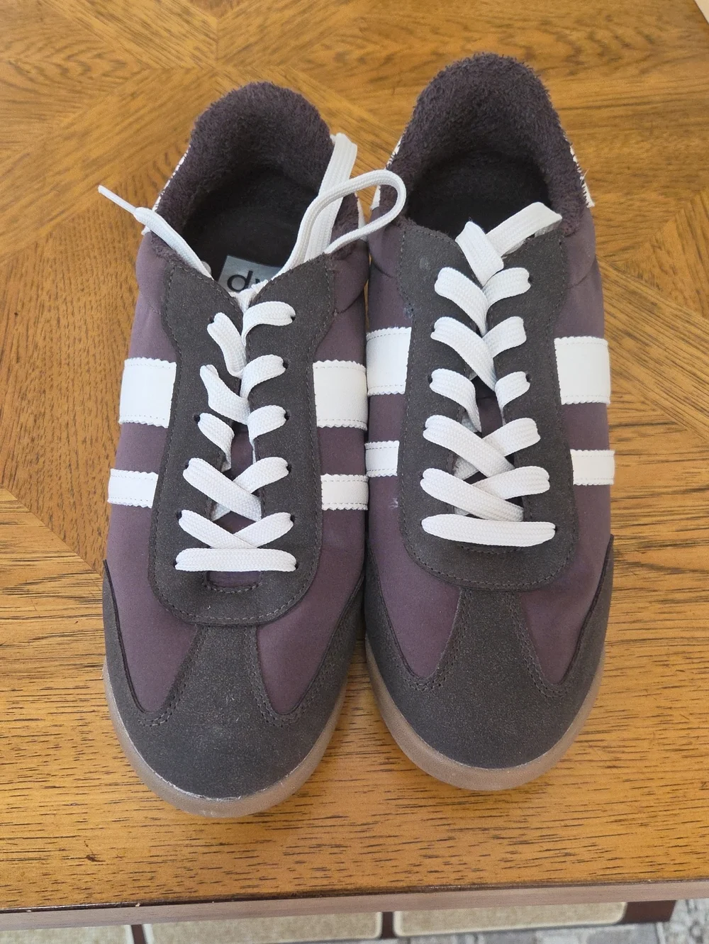 Wimans Casual Lace-Up Sneakers in Brown and cream